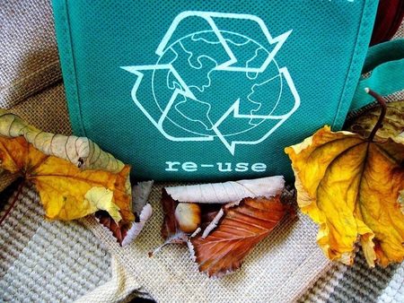 Apenas o 12% dos recursos materiais utilizados na UE proveñen de produtos reciclados